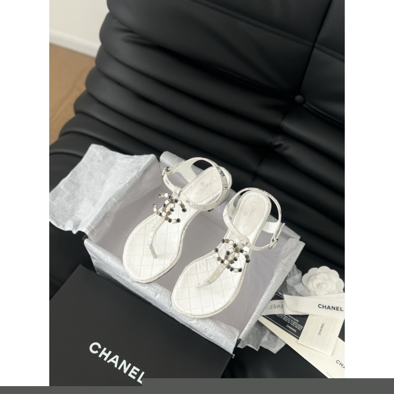Ch*el high heels